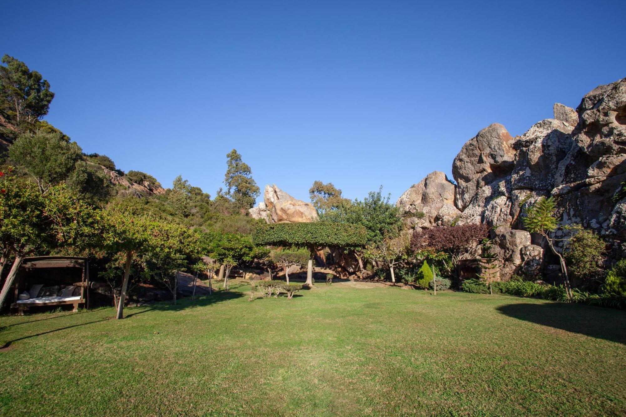Love Garden Bolonia Exterior photo